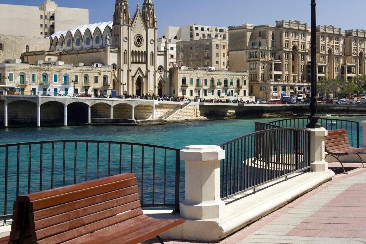 Idyllic Apartment Steps From The Promenade Sliema Exterior photo